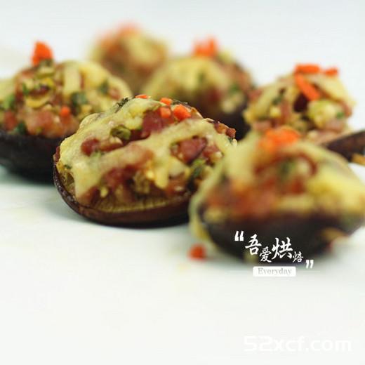 焗培根香菇串的做法