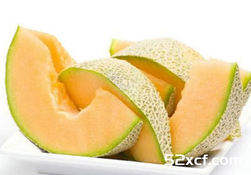 多吃哈密瓜有什么好处？吃哈密瓜的功效