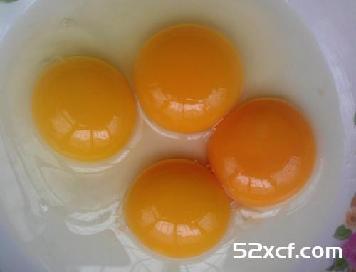 图解鉴别真假土鸡蛋的5种方法