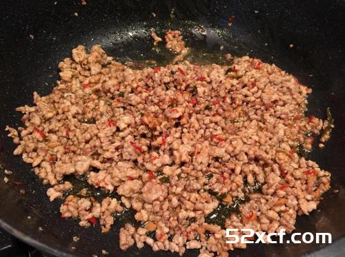 泰式打抛猪肉的做法
