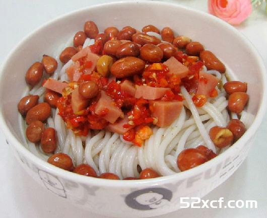 剁椒火腿粉的做法