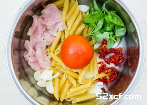 第一次进厨房也成功!五道简单电锅料理