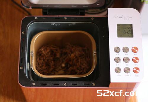 面包机版香辣牛肉丝的做法