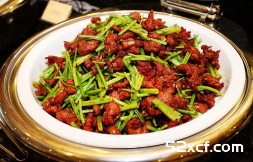 猪肉怎么炒才比较嫩？