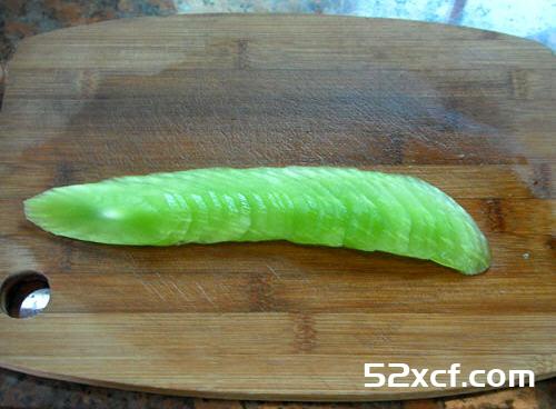 莴笋怎么切丝？莴笋切细丝的方法图解