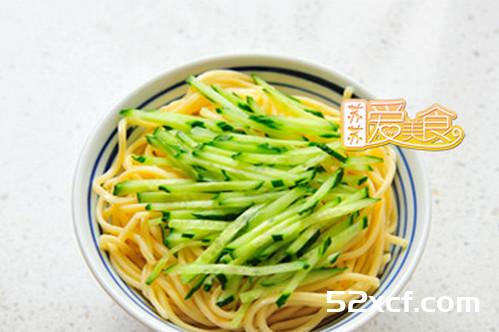 鸡丝凉面的做法