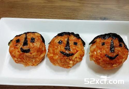 韩国辣酱鲔鱼拳头饭的做法