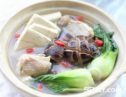 鸡汤炖豆腐的做法