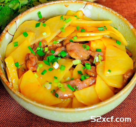 嫩牛肉炒土豆片的做法