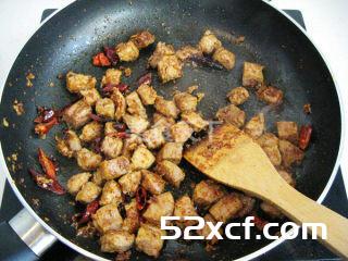 宫保肉丁的家常做法