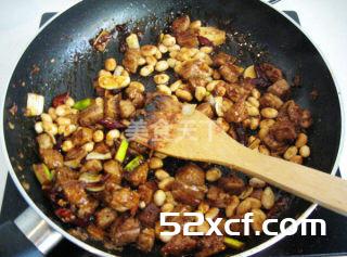 宫保肉丁的家常做法