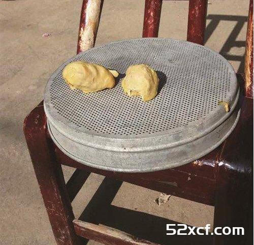 黄石女子杀鸡获半斤重鸡宝，传言一克近万元