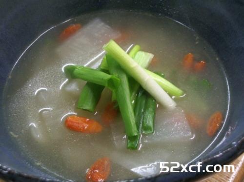 对付干燥寒性体质的简单药膳食谱