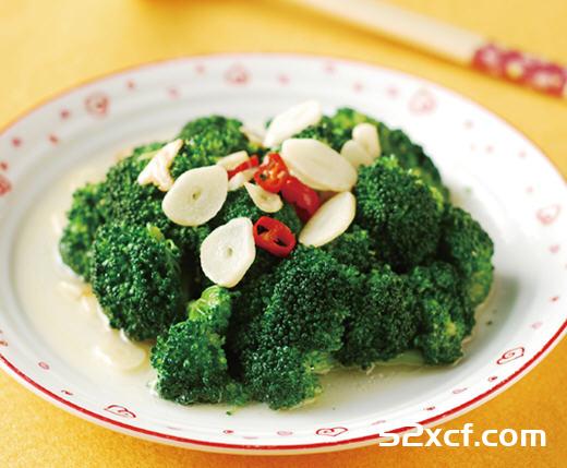 蒜香青花菜的做法教