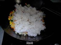 玉米蛋炒饭的做法