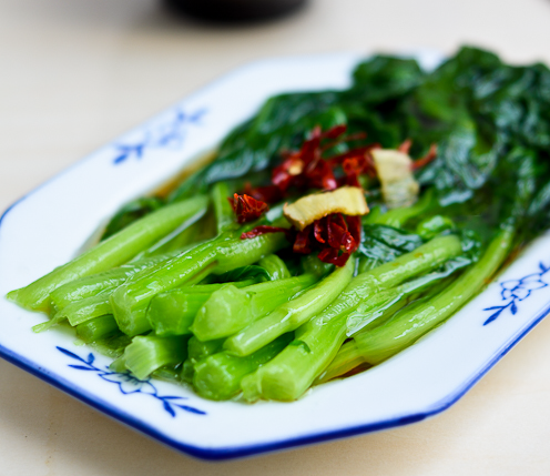 葱油菜心的做法