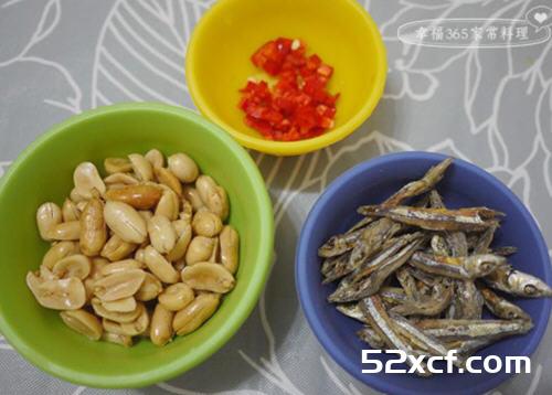 孜然牛肉小鱼花生的做法