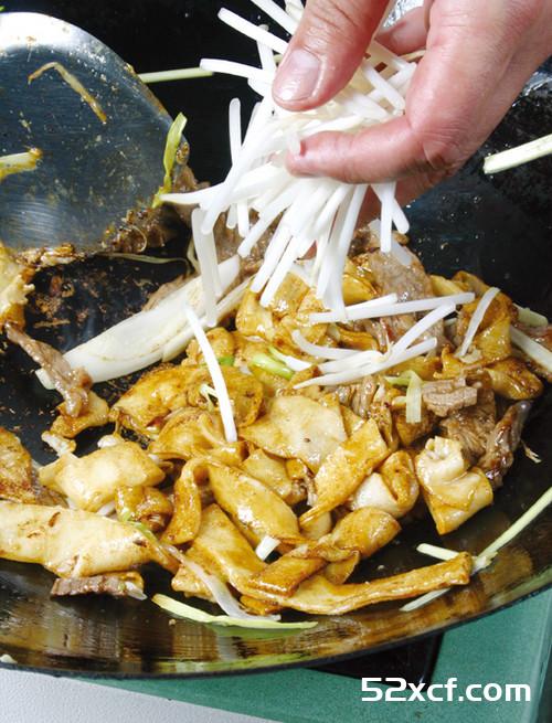 千变万化的快炒河粉料理图解