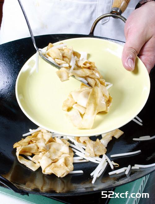 千变万化的快炒河粉料理图解