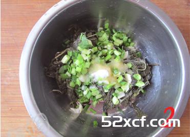 芝麻叶面条的做法