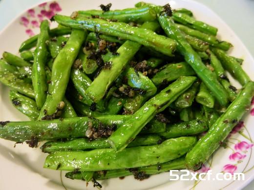 干扁素肉四季豆的做法