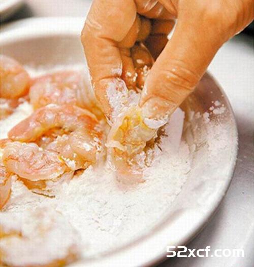 软炸虾仁的家常做法