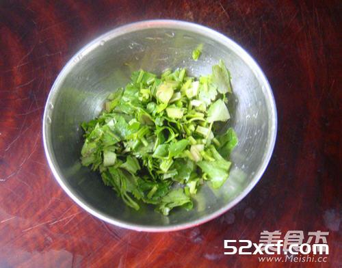 浇汁油豆腐塞肉的做法