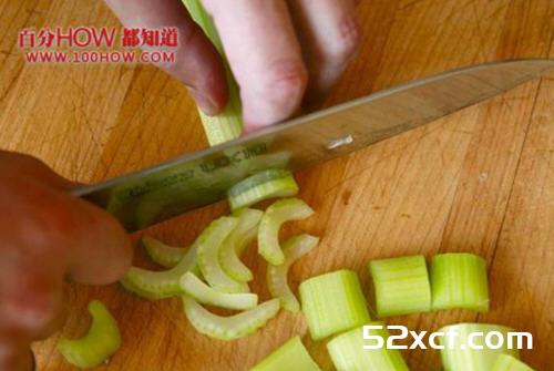 西芹怎么切好看图解_家常西芹的切法整合