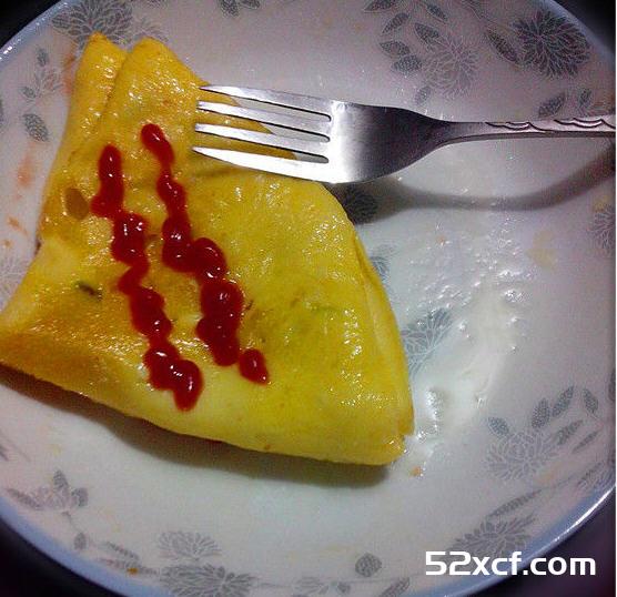 电饭锅鸡蛋饼的做法