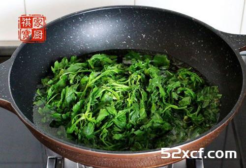 荠菜馄饨馅的做法