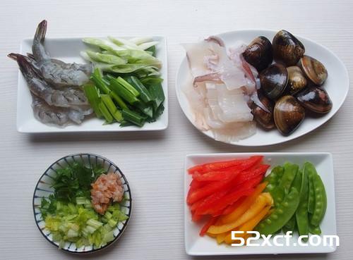 海鲜炒乌龙面的做法