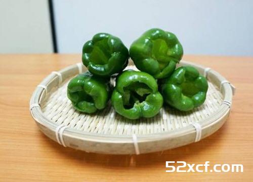 青椒怎么去籽？虎皮青椒快速去籽方法图解