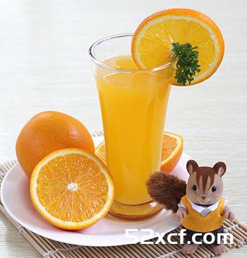 详解宝宝喝果汁和吃果肉哪个更适合