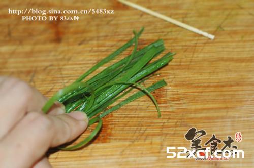 用牙签“切”漂亮葱丝的方法图文讲解