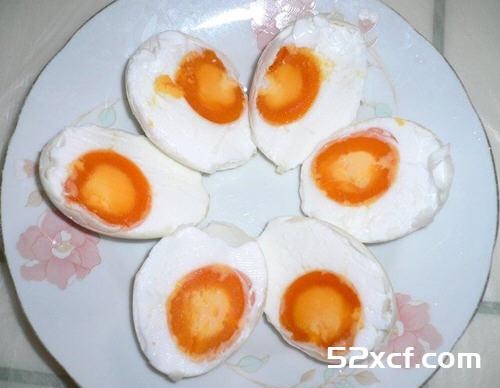 咸鸭蛋需要煮熟加热吃吗？