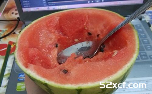 西瓜白色果肉营养价值远胜红色果肉