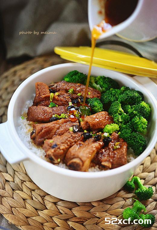 豉汁排骨煲仔饭的做法