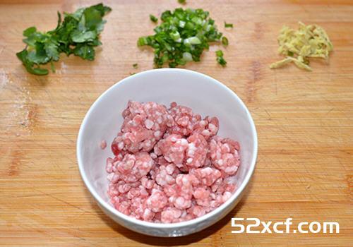肉酱米粉的做法