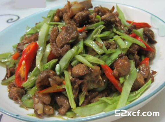 峨眉豆炒鸭的做法