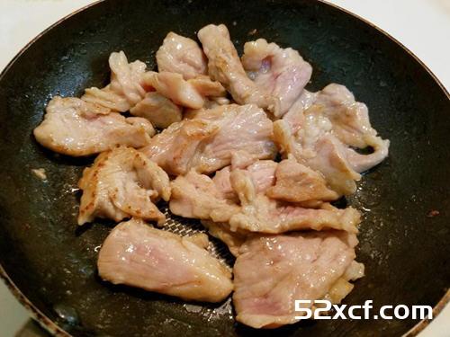 葱香蘑菇炒肉片的做法