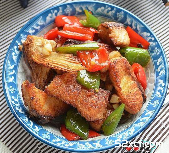 陈醋烧鱼块的做法