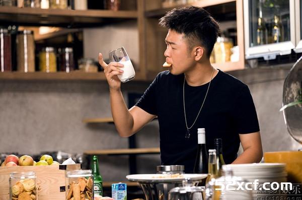 杜海涛瘦身20斤,减肥饮食菜谱爆光
